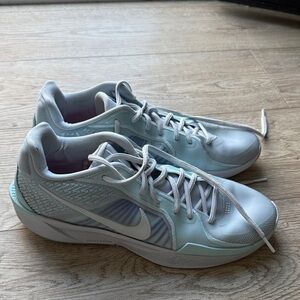 Nike Mint Green and White Lightweight Running Shoes